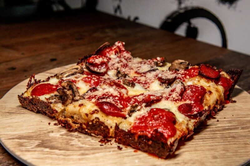 Gallery Korner Bar & Grille